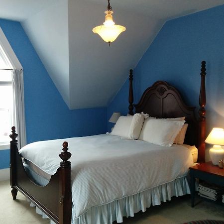 Fairmont House Bed & Breakfast Mahone Bay Habitación foto